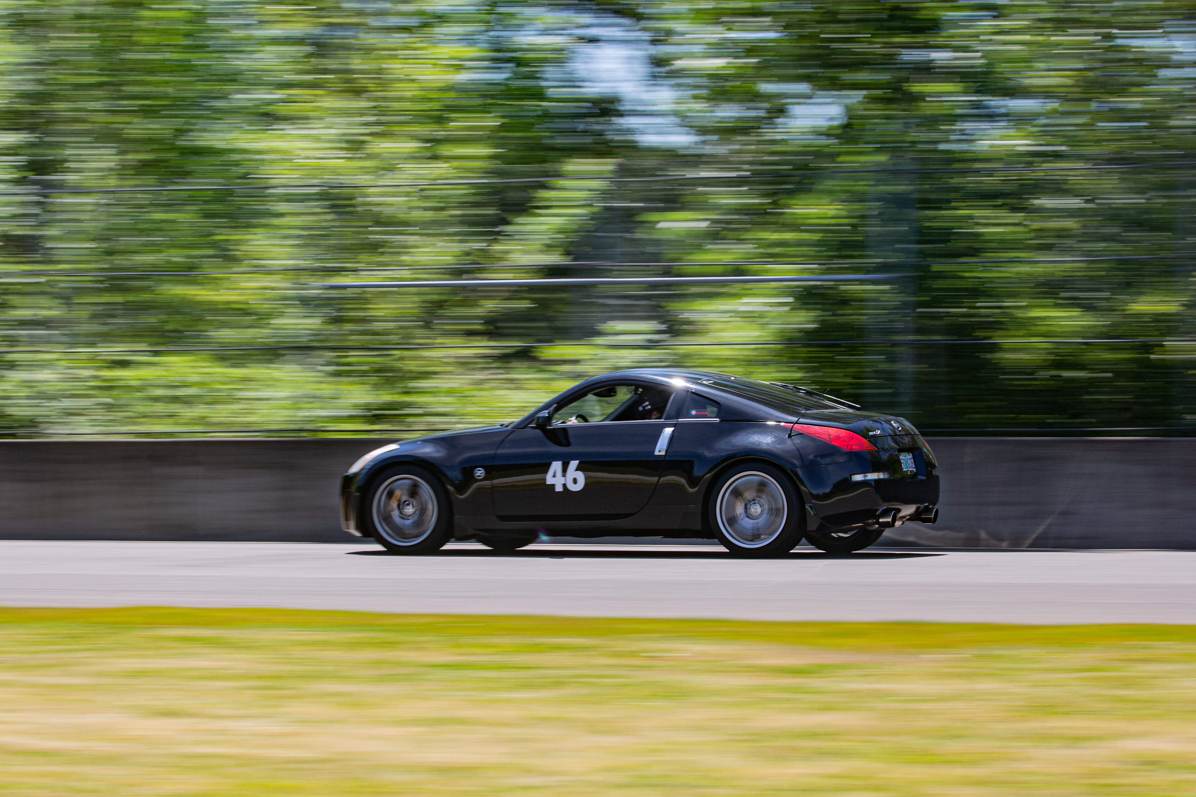 350Z on track with HOD